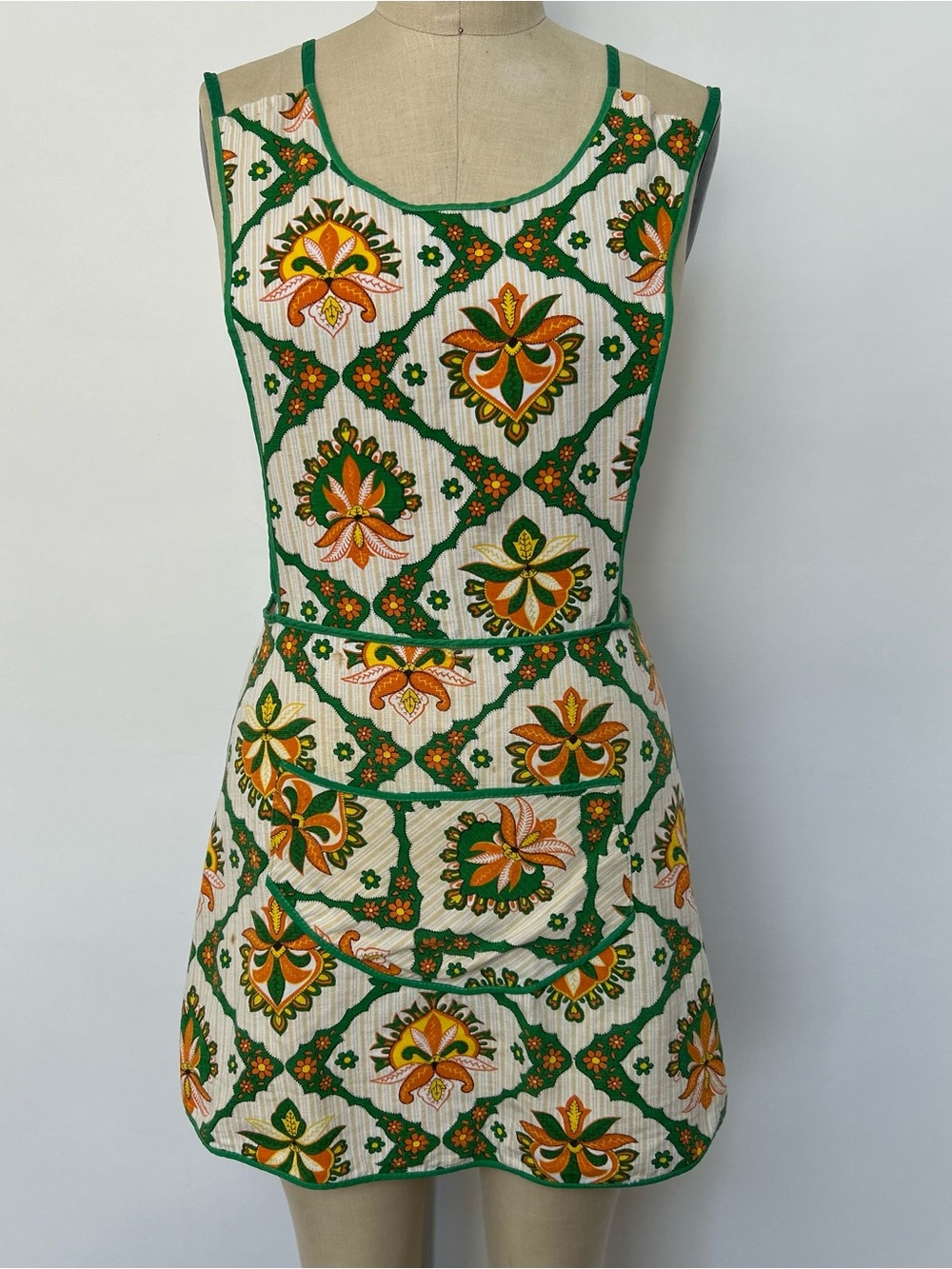 Apron